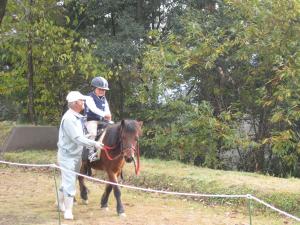 野間馬登城と乗馬体験4