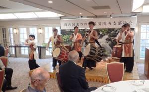 鬼城太鼓演奏の様子