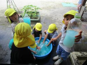 水遊び