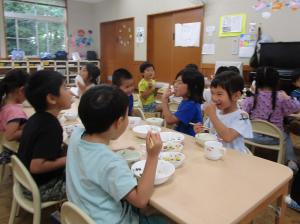給食