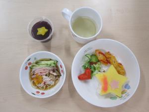お星さまランチ