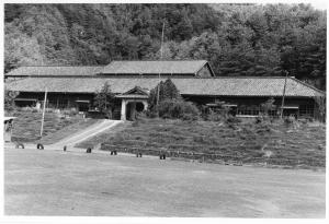 松野東中学校