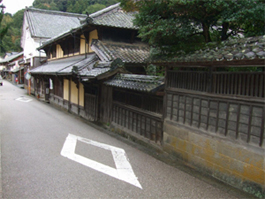 照源寺　階段下からの風景