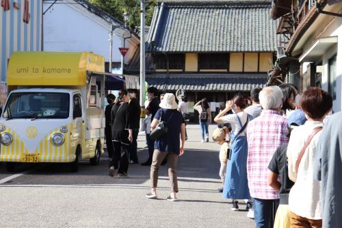 軽トラ市　大人気のフルーツサンド屋さん