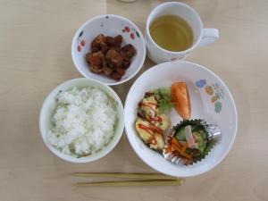 給食の様子