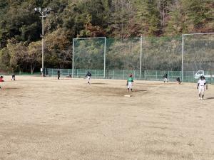 スポーツ少年団ソフトボールの風景。