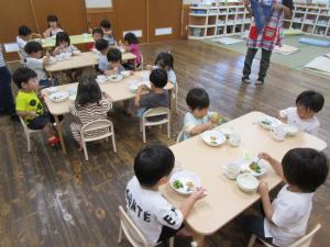 給食の様子