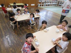 朝のおやつタイム