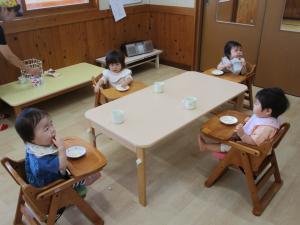 朝のおやつタイム