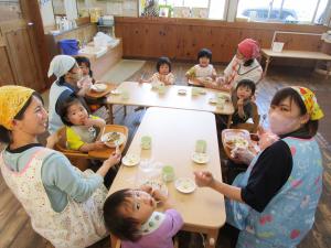 給食の様子