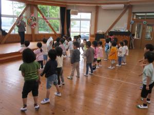 踊りの練習