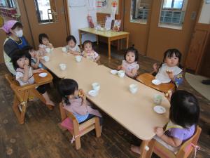 朝のおやつタイム