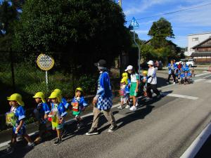 お祭りパレード