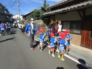 お祭りパレード