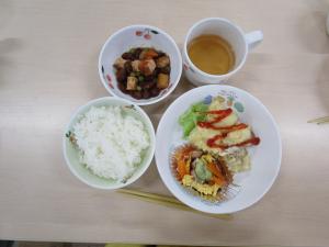 給食の様子