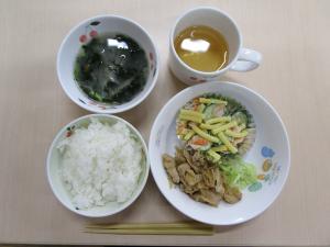 給食の様子