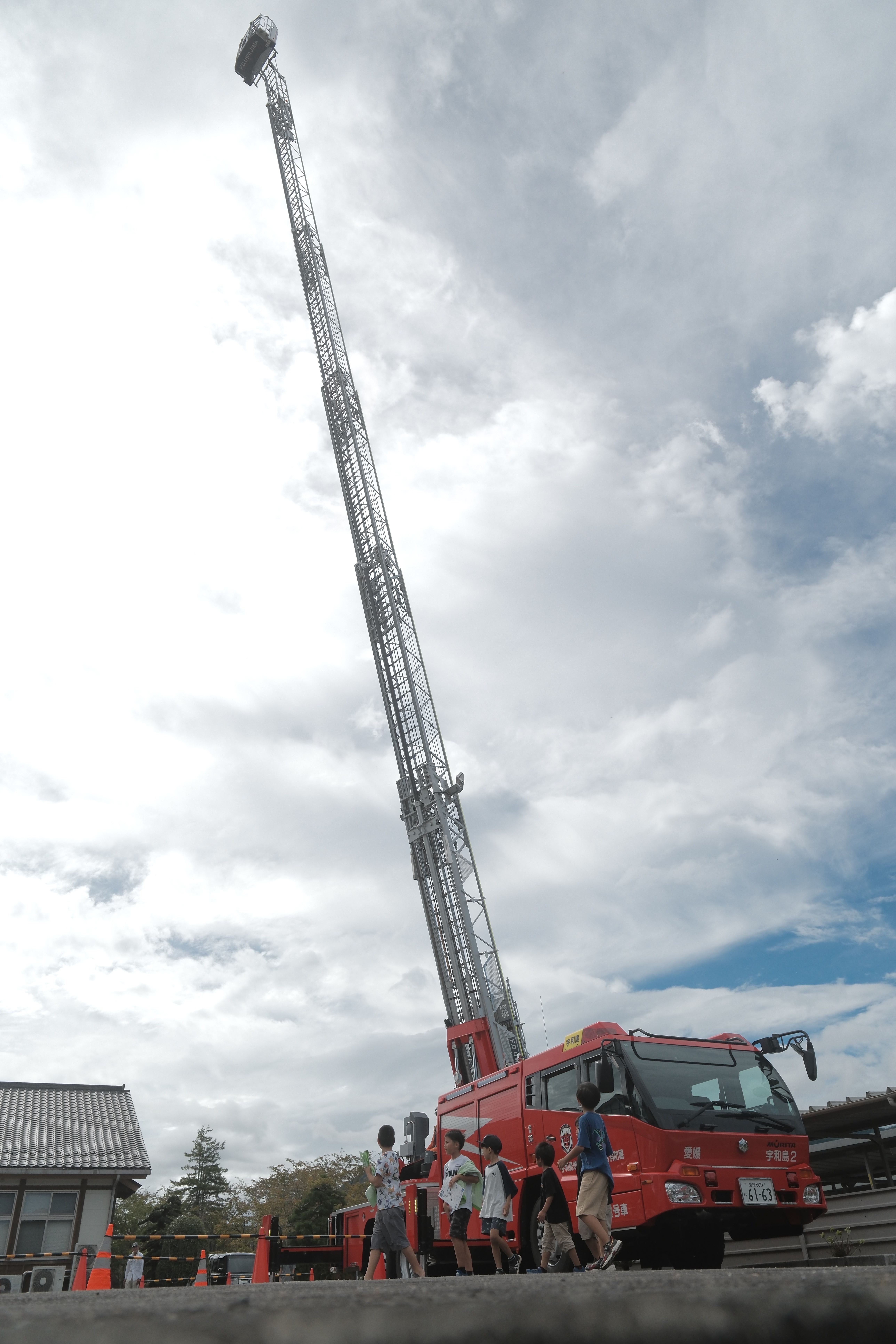 はしご付消防自動車