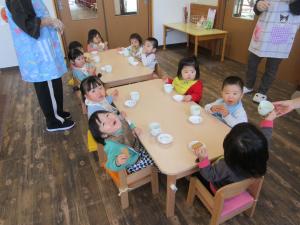 朝のおやつタイム