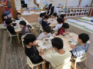 給食の様子